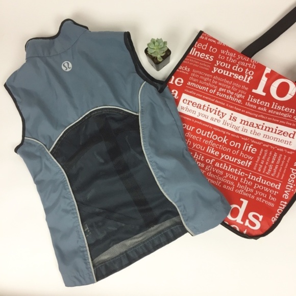 lululemon athletica Jackets & Blazers - VINTAGE lululemon Reflective Running Mesh Vest